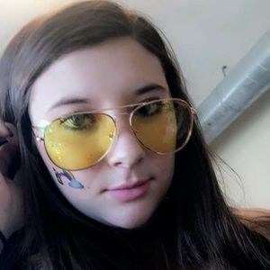 Meet your Posher, Cheyanne